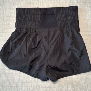 FP Movement ‘The Way Home’ shorts, black, size Medium NEVER WORN NO TAGS
